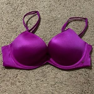 Victoria’s secret lightly lined bra